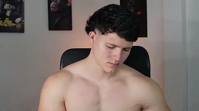 Hazzan Velez online show from February 5, 2026, 4:44 pm