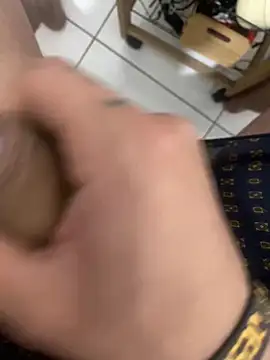 Snapshot of RDbruto chatting on February 26, 2025, 7:38 pm RDbruto online show from February 26, 2025, 7:38 pm