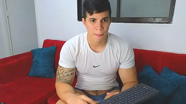 Snapshot of Ethanstill1 chatting on December 29, 2024, 3:44 am Ethanstill1 online show from December 29, 2024, 3:44 am