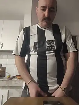 Maryo0001 online show from February 11, 2026, 11:43 pm