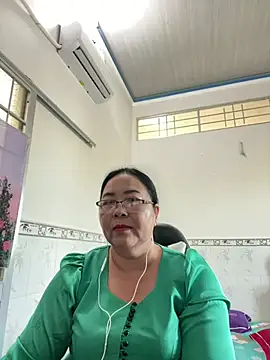 NDith online show from March 3, 2025, 7:32 am
