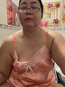 Snapshot of NDith chatting on April 25, 2026, 1:52 pm NDith online show from April 25, 2026, 1:52 pm