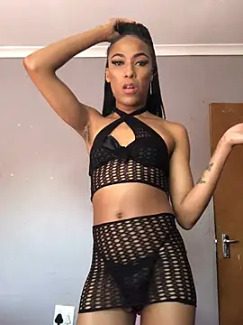 Snapshot of Kylie_Hairy_Bbc chatting on July 17, 2026, 12:23 pm Kylie Hairy Bbc online show from July 17, 2026, 12:23 pm