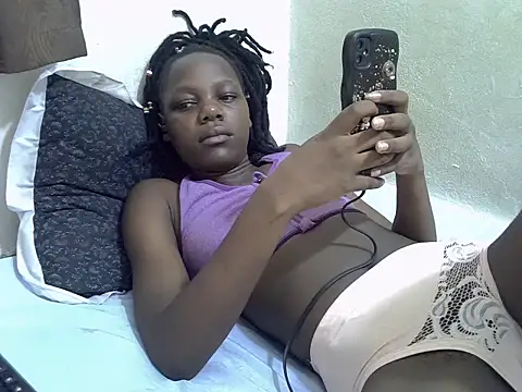 Snapshot of raycute9 chatting on April 11, 2026, 5:45 am raycute9 online show from April 11, 2026, 5:45 am