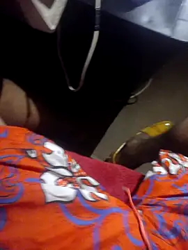 Snapshot of SashaahXXX chatting on February 19, 2026, 9:00 pm SashaahXXX online show from February 19, 2026, 9:00 pm