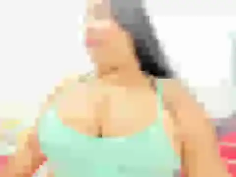 Snapshot of Keisy_boony chatting on January 5, 2025, 11:44 pm Keisy boony online show from January 5, 2025, 11:44 pm