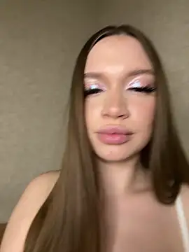 bunnyrich online show from April 16, 2026, 8:09 pm