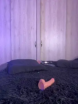 Snapshot of Nina_Fuentes chatting on February 25, 2025, 8:19 pm Nina Fuentes online show from February 25, 2025, 8:19 pm