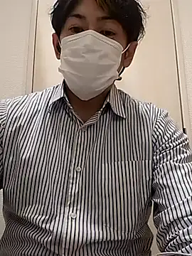 RYOTA8888888888 online show from November 14, 2025, 4:49 pm