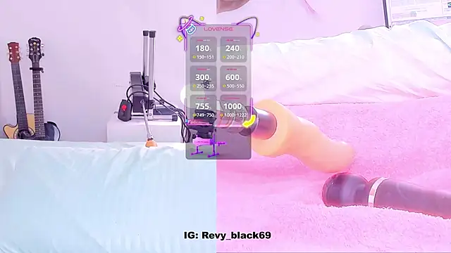 revy blacck online show from October 21, 2025, 9:43 am