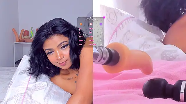 Snapshot of revy_blacck chatting on May 15, 2026, 11:34 pm revy blacck online show from May 15, 2026, 11:34 pm