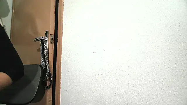 katymojadit online show from February 19, 2026, 7:26 am