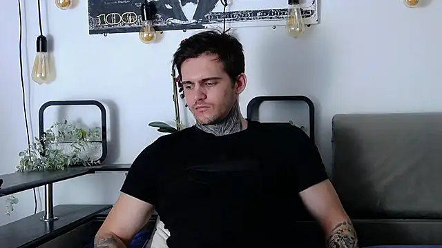 CarterCole online show from March 1, 2025, 5:16 pm