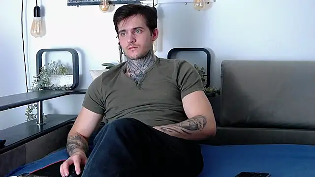 CarterCole online show from March 9, 2025, 6:00 pm