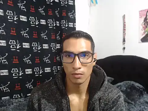 AndresCardona9 online show from October 4, 2025, 12:41 am