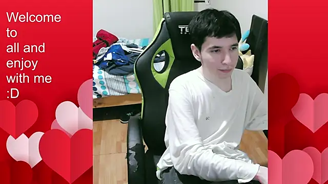 Twink martinboy online show from October 24, 2025, 2:19 am