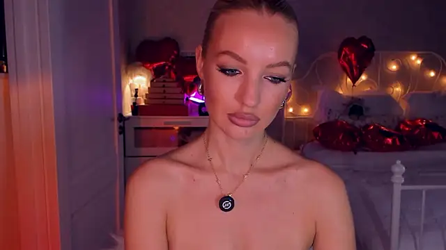 aestetick online show from February 25, 2026, 11:20 am