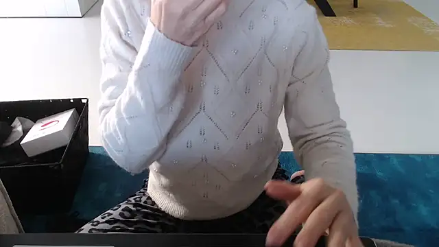 godinflower online show from October 4, 2025, 8:56 am