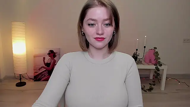 AidaPerry online show from January 13, 2025, 4:30 pm