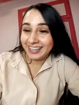 Juanamd1 online show from December 30, 2024, 12:20 pm