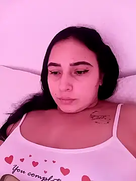 Juanamd1 online show from February 7, 2025, 9:05 am