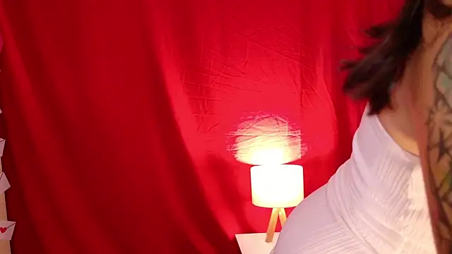 Snapshot of dakotaa__ chatting on February 14, 2026, 7:43 pm dakotaa online show from February 14, 2026, 7:43 pm