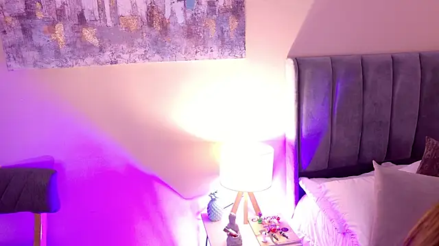 Snapshot of dakotaa__ chatting on February 26, 2026, 7:24 pm dakotaa online show from February 26, 2026, 7:24 pm