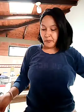 SamaraJay1 online show from March 24, 2026, 2:33 pm