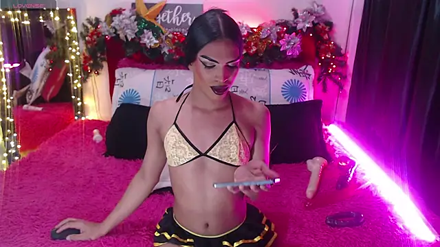 Snapshot of MARGOTFERRER chatting on January 8, 2025, 4:23 am MARGOTFERRER online show from January 8, 2025, 4:23 am