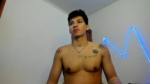 Snapshot of MasterSEX420 chatting on November 17, 2025, 1:55 am MasterSEX420 online show from November 17, 2025, 1:55 am