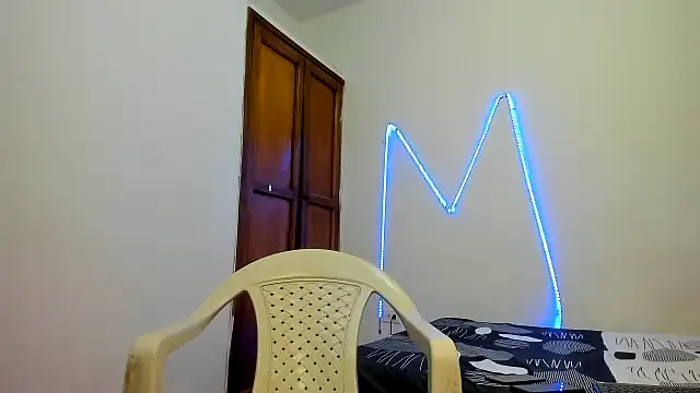 Snapshot of MasterSEX420 chatting on November 23, 2025, 7:24 pm MasterSEX420 online show from November 23, 2025, 7:24 pm