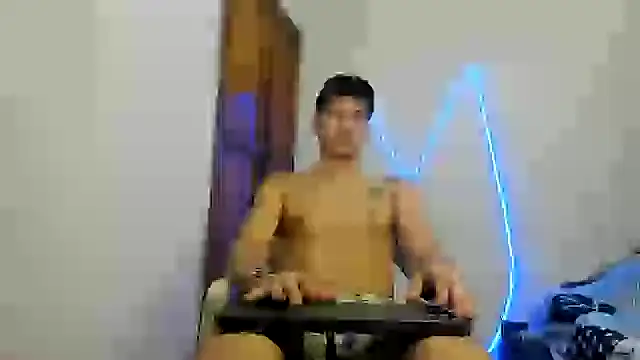 Snapshot of MasterSEX420 chatting on November 27, 2025, 12:24 am MasterSEX420 online show from November 27, 2025, 12:24 am