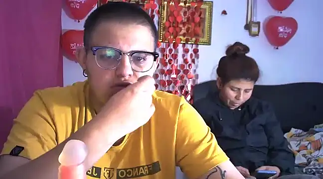 tatsumi nao online show from February 15, 2025, 1:38 pm