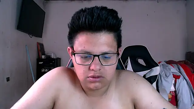 tatsumi nao online show from October 31, 2025, 3:57 pm