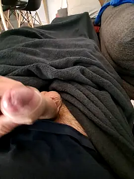 nobru85576 online show from April 22, 2026, 3:57 pm