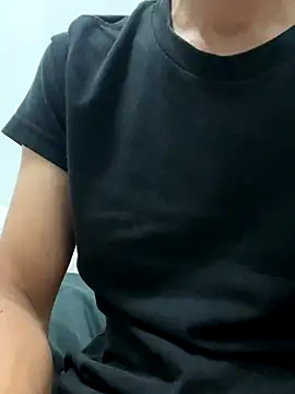 zeck80 online show from December 15, 2025, 7:29 pm