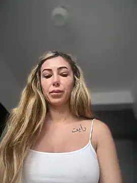 RaquelleDevon online show from February 11, 2026, 6:18 am