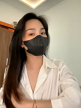 Lilisa miu online show from October 3, 2025, 6:54 am