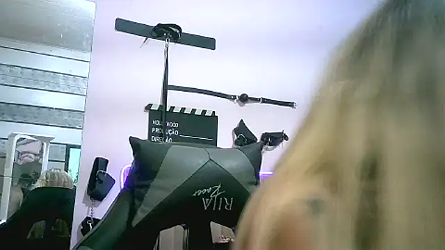 Transthifany online show from September 10, 2025, 10:10 pm