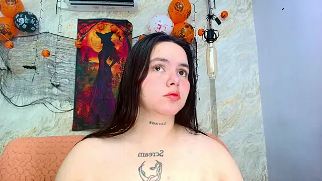 Mia candy 0 online show from November 5, 2025, 12:05 pm