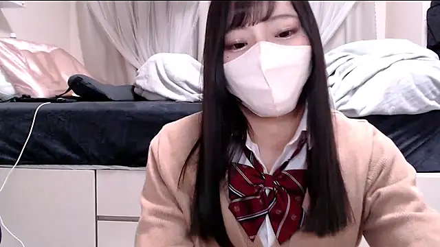  chanMOMO  online show from February 25, 2025, 10:47 am