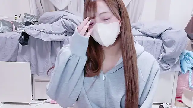  chanMOMO  online show from September 30, 2025, 4:12 pm