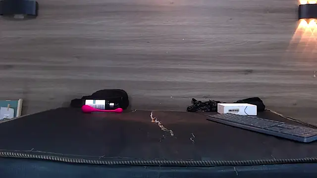 Cutie Shy  online show from January 31, 2025, 1:33 am