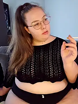 Snapshot of _Julie_x chatting on February 21, 2025, 7:23 am Julie x online show from February 21, 2025, 7:23 am