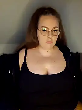Snapshot of _Julie_x chatting on September 21, 2025, 5:42 am Julie x online show from September 21, 2025, 5:42 am