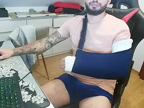 prezydentcam online show from October 10, 2025, 8:46 am