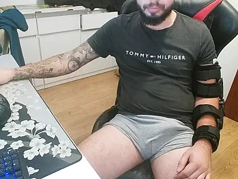 prezydentcam online show from October 22, 2025, 7:30 am