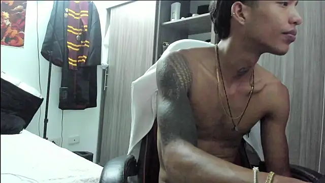 TommyGun 22 online show from April 7, 2026, 2:01 am