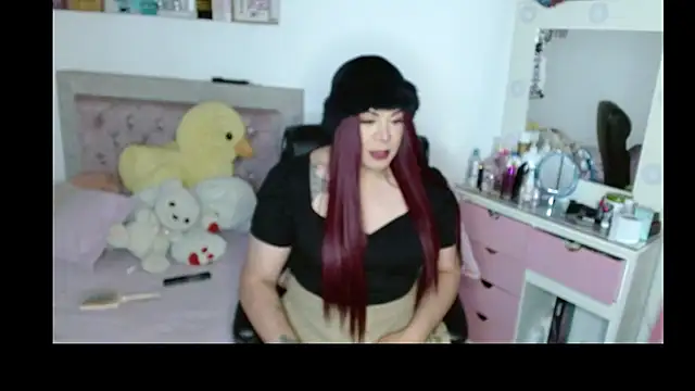 kim hot69  online show from January 12, 2026, 2:00 pm