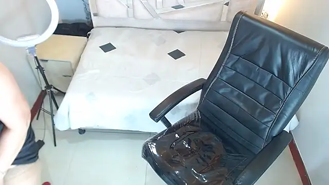 Salome Milf202 online show from October 14, 2025, 3:07 am